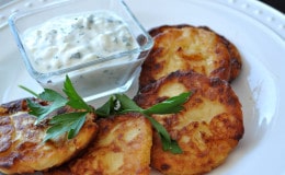 curried potato cakes with cool apple cilantro dip